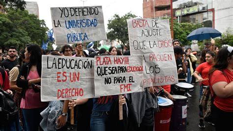 marcha 23 de abril la plata